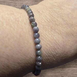 4mm Iolite Bracelet